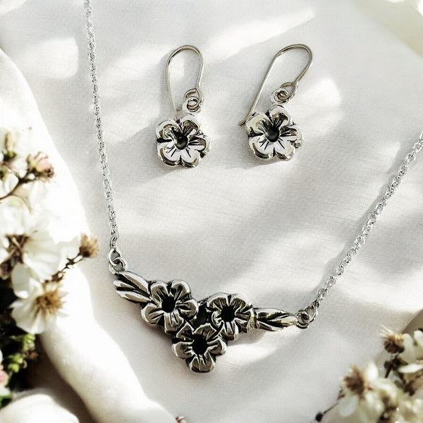 Manuka Flower Jewellery Set of 2